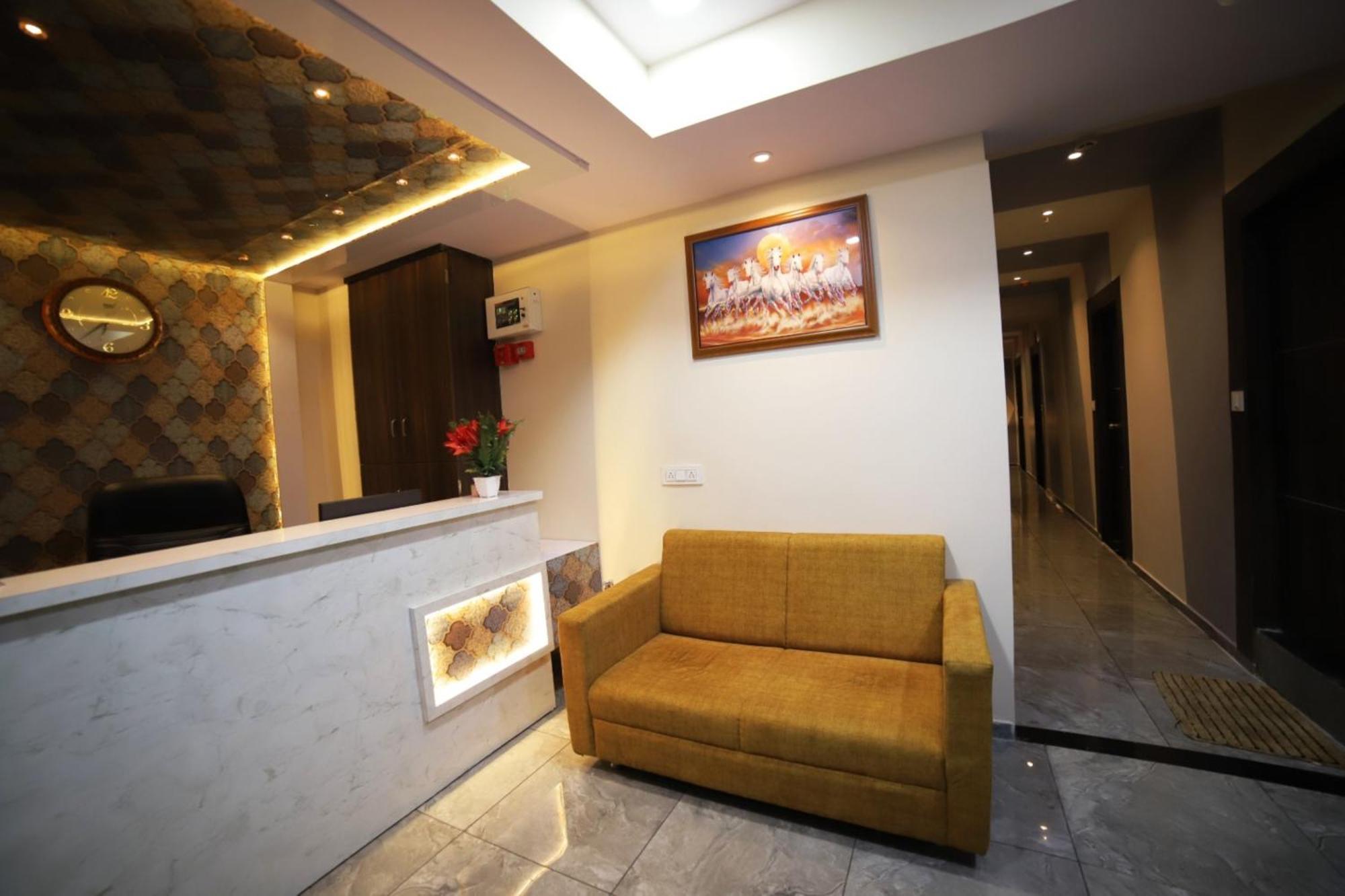 Hotel Surya Villa Ahmedabad Exterior foto